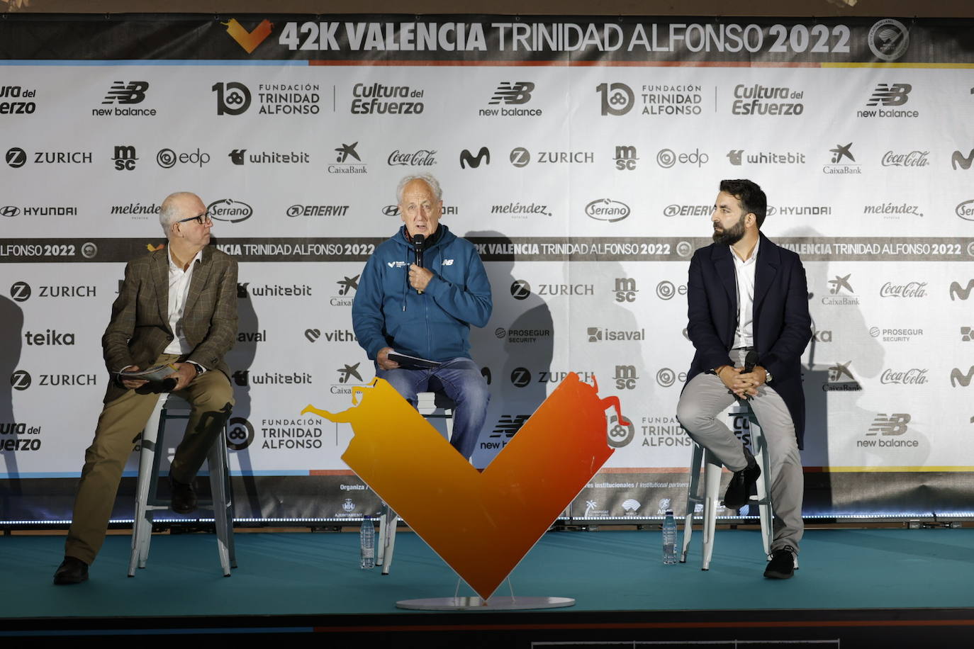 Fotos: Los participantes del Maratón Valencia ya pueden recoger su dorsal