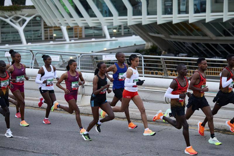 Fotos: Todas las imágenes del Maratón de Valencia 2022