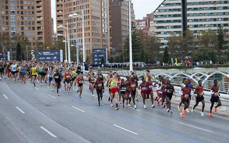 Fotos: Todas las imágenes del Maratón de Valencia 2022