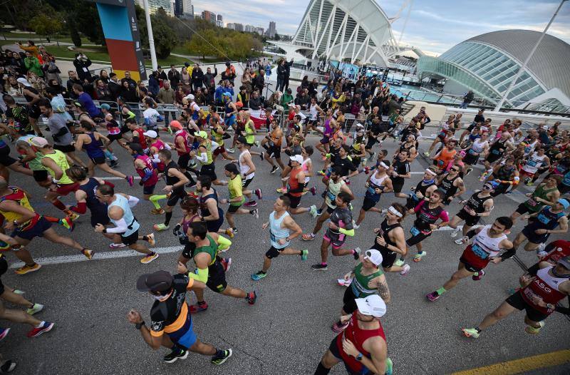 Fotos: Todas las imágenes del Maratón de Valencia 2022