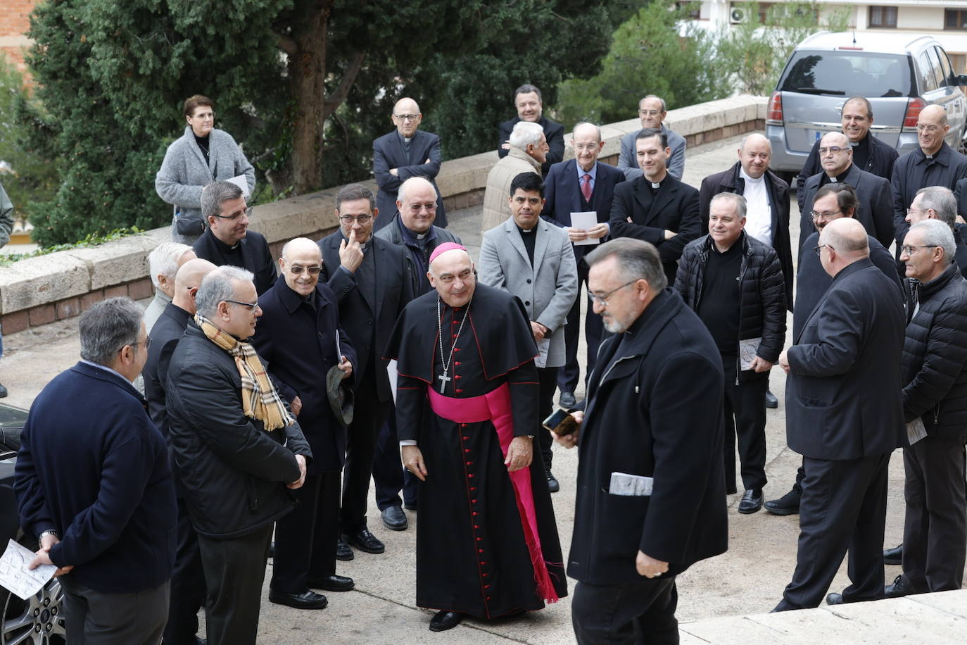 El nuevo arzobispo de Valencia ha visitado el monasterio de El Puig. 