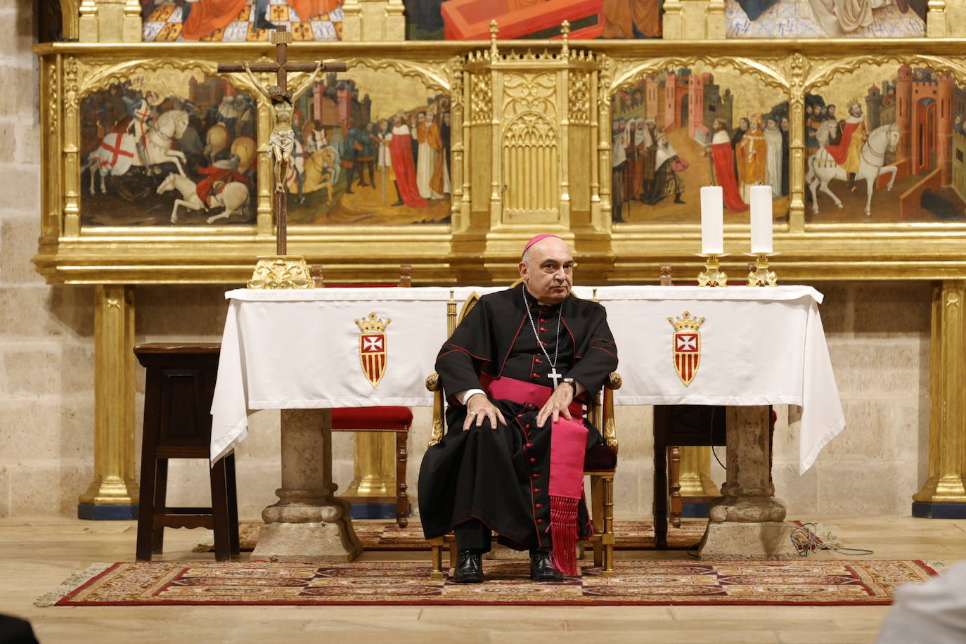 El nuevo arzobispo de Valencia ha visitado el monasterio de El Puig. 