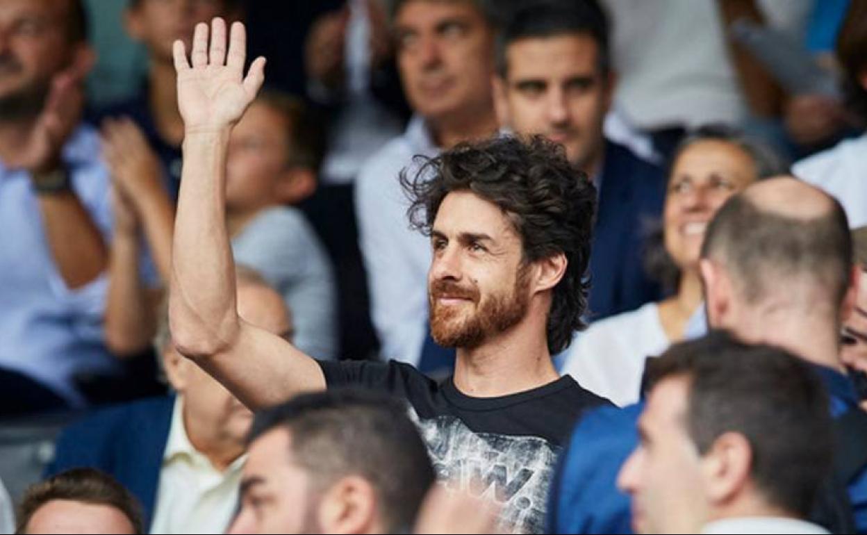 Pablo Aimar en la grada de Mestalla en una imagen de archivo