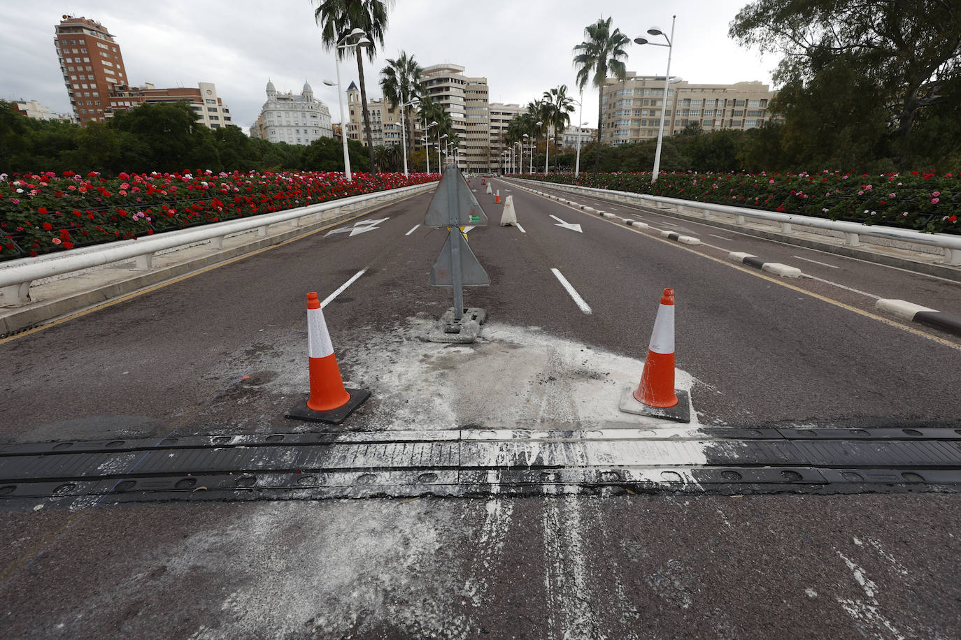 Fotos: Las tareas de restauración del puente de las Flores