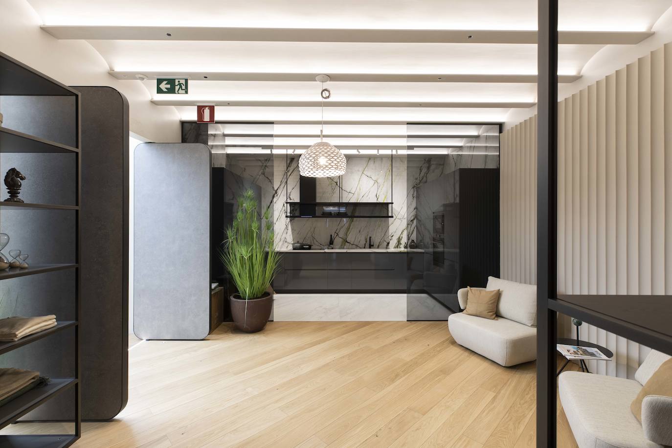 Fotos: Así fue la visita de Tamara Falcó para la apertura de Porcelanosa en Valencia