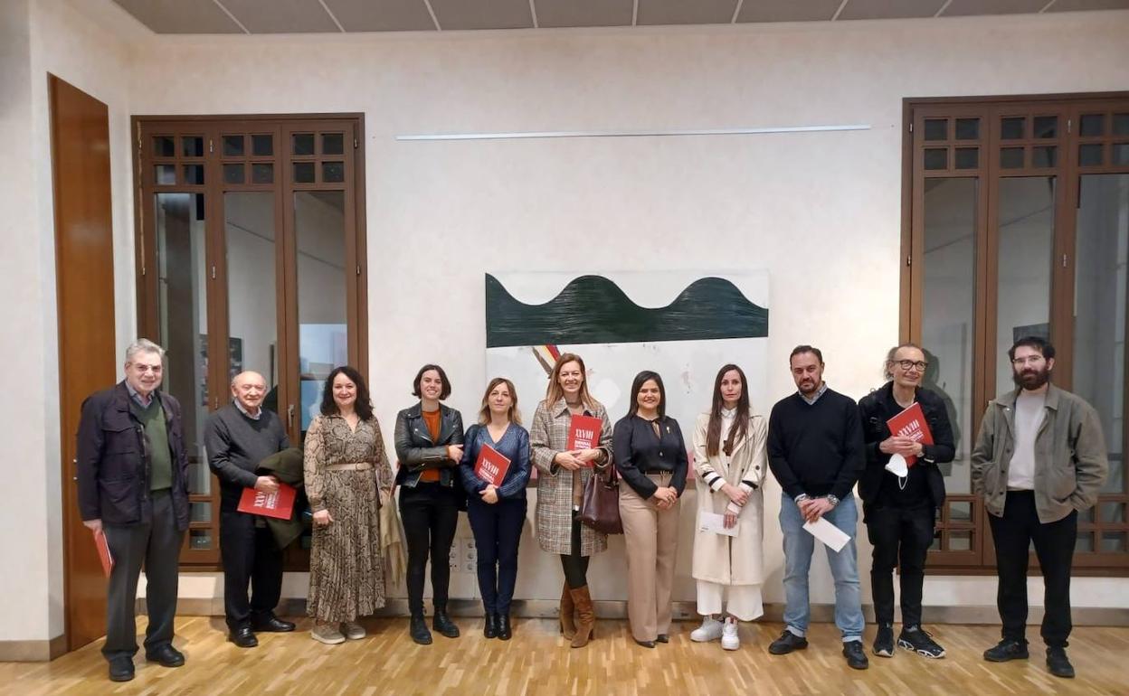 La inauguración de la exposición y entrega de premios de la XXVIII Bienal de Pintura Villa de Paterna. 