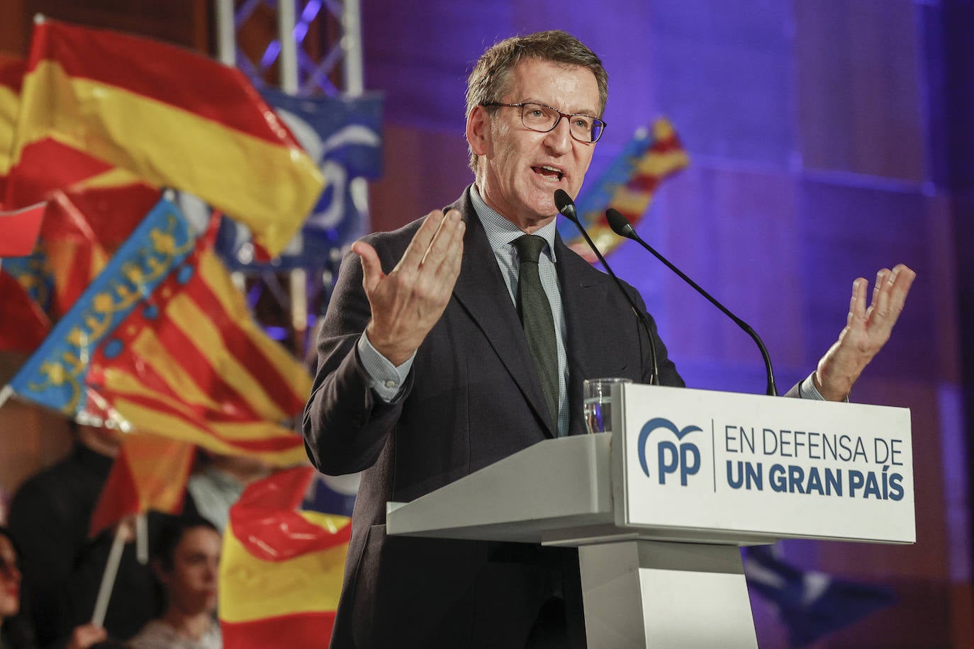 Fotos: Las mejores imágenes del mitín del PP en Valencia