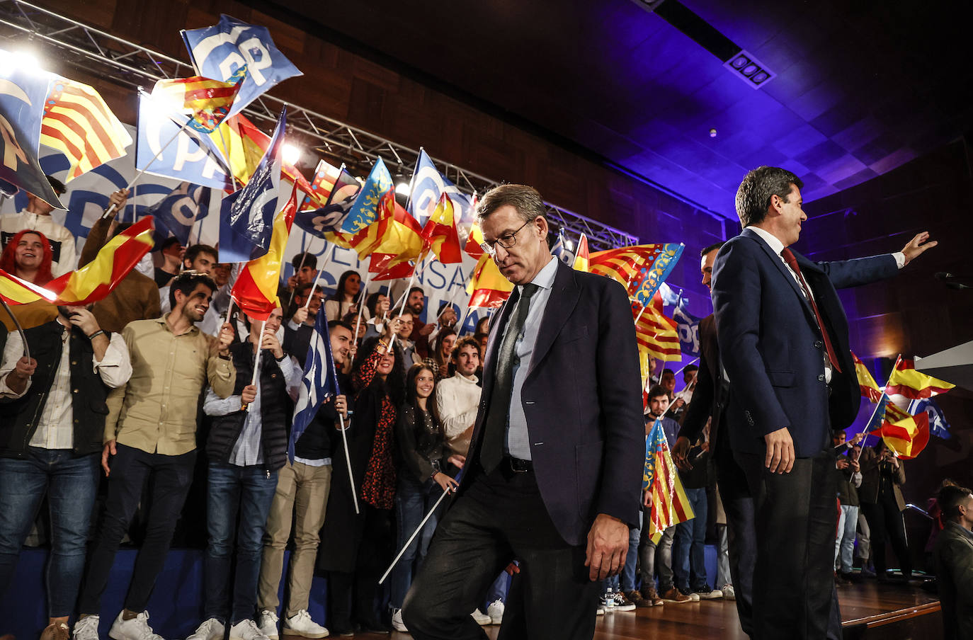 Fotos: Las mejores imágenes del mitín del PP en Valencia