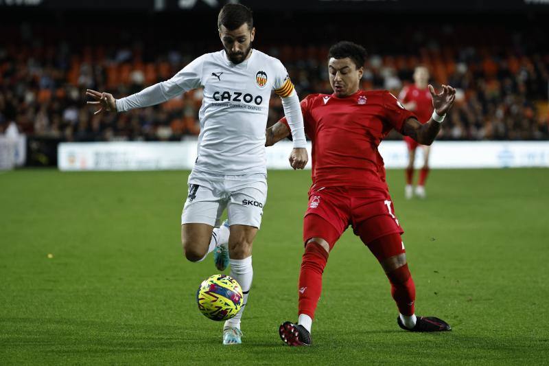 Fotos: Las mejores imágenes del Valencia CF - Nottingham Forest