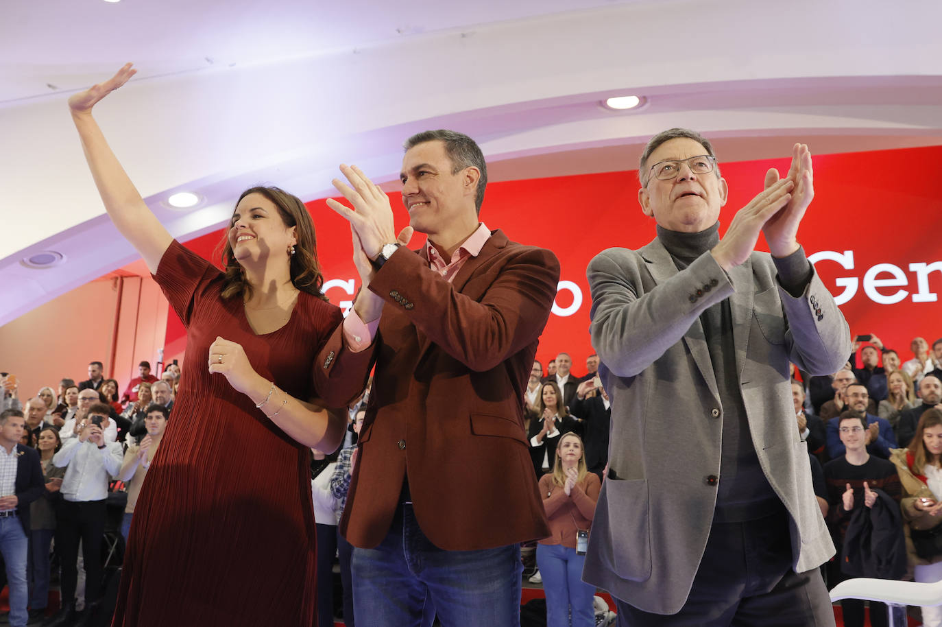 Fotos: Las mejores imágenes del acto del PSOE en Valencia