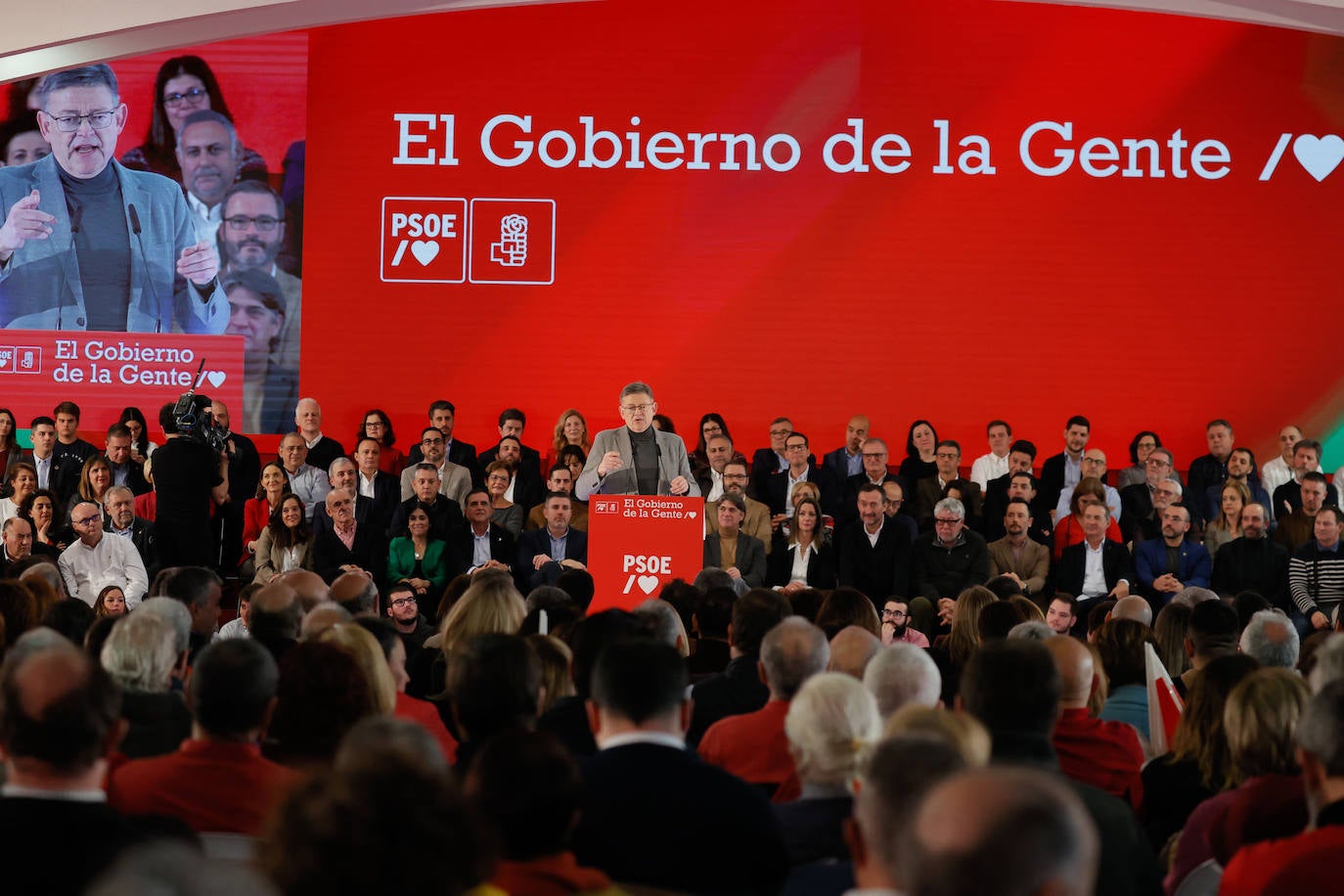 Fotos: Las mejores imágenes del acto del PSOE en Valencia