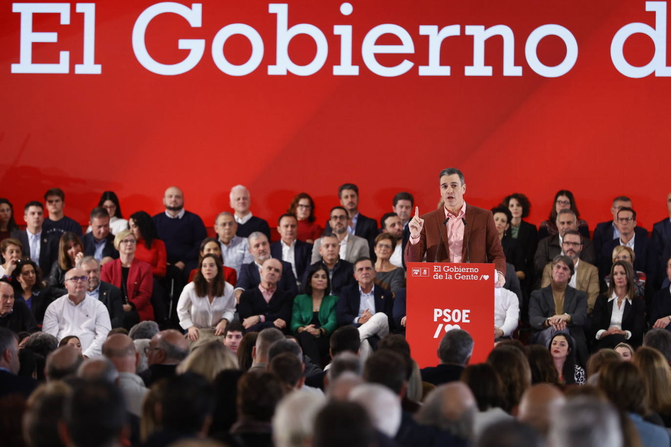 Fotos: Las mejores imágenes del acto del PSOE en Valencia