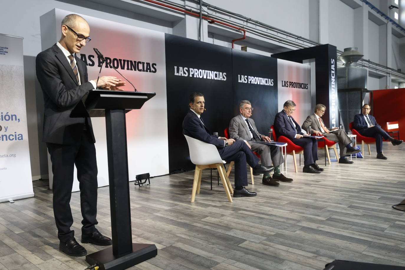 Fotos: Presentación del libro de Manuel Broseta