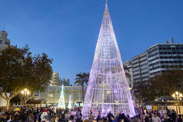 Fotos: Las espectaculares imágenes del centro de Valencia en Navidad