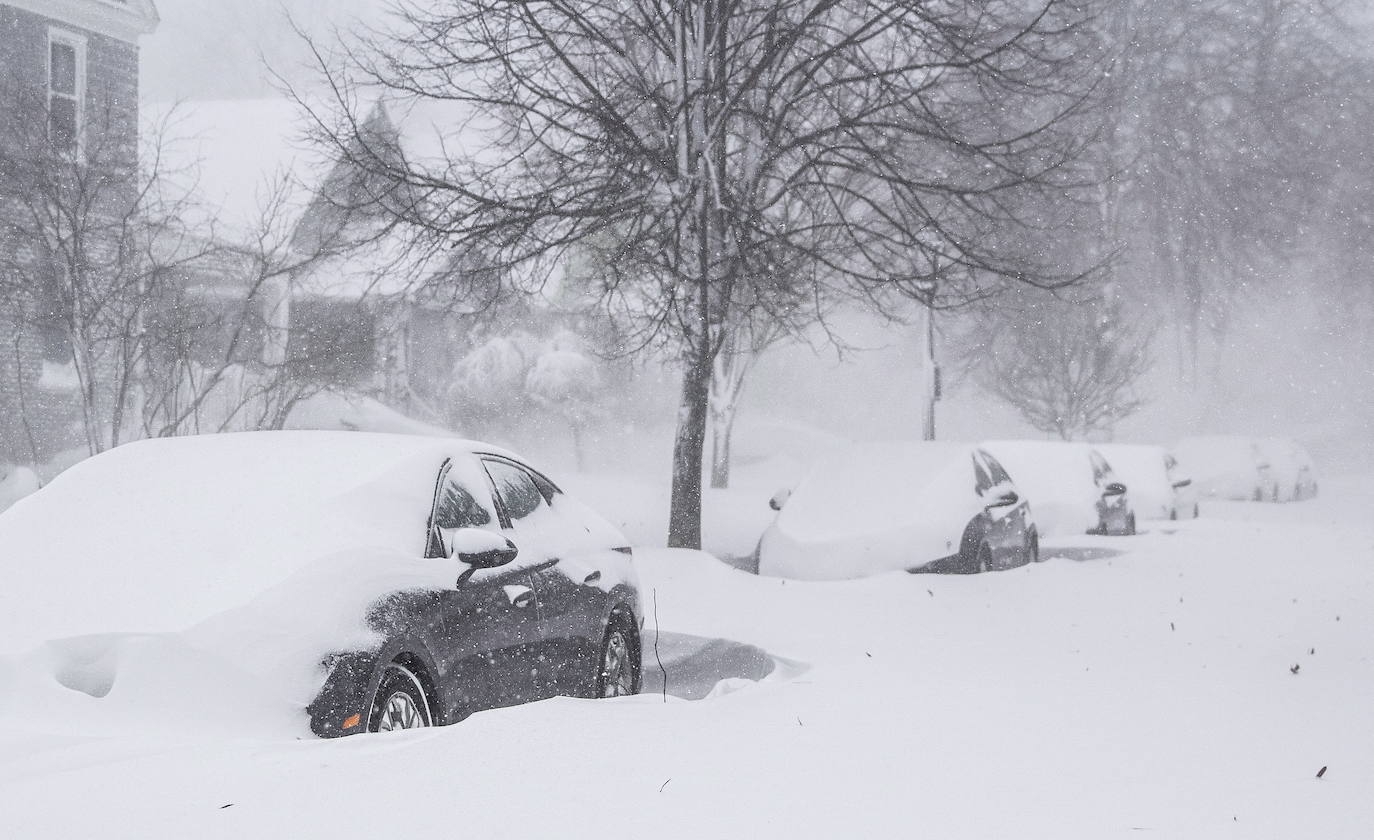 Fotos: La nieve y el hielo sepultan el estado de Nueva Yok