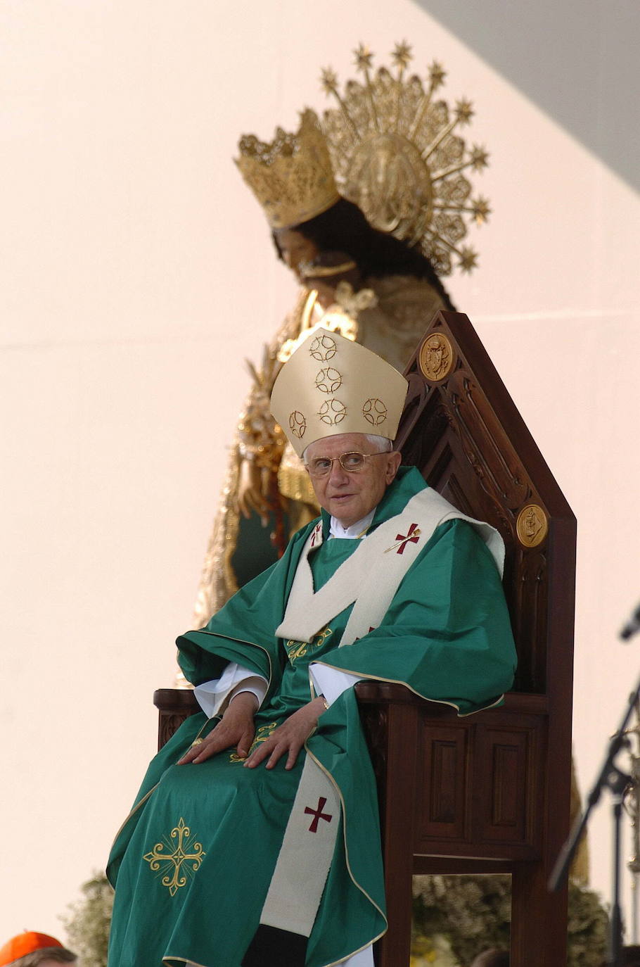 Fotos: El Papa Benedicto XVI en Valencia en el año 2006