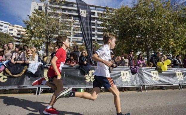 Valencia volvió a acoger la celebración de su Mini Maratón en 2022. 