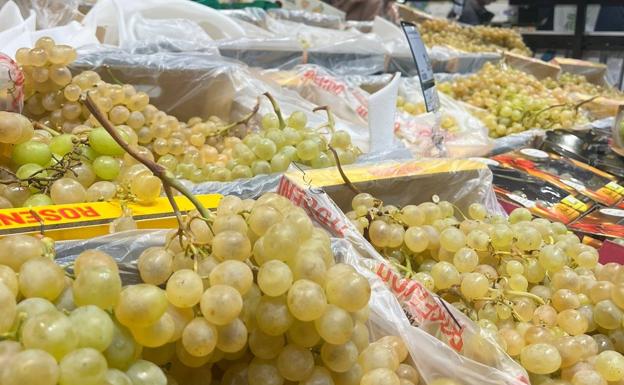 De dónde son las uvas que vende Carrefour para Nochevieja