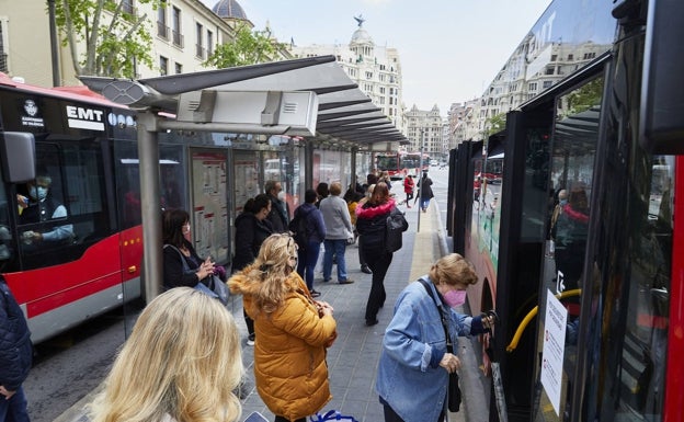 La EMT rebaja a la mitad las tarifas desde el 1 de enero