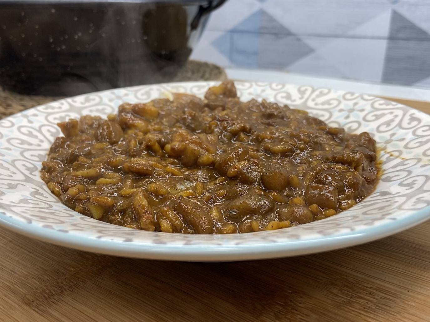 Meloso de gambones y alcachofas