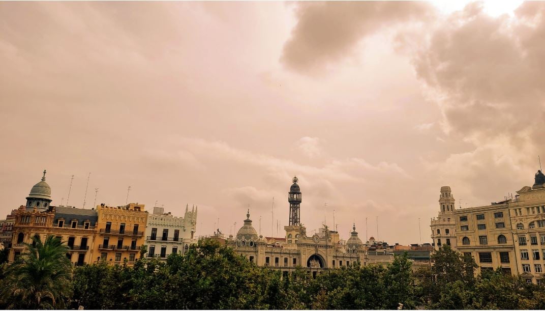 ¿Por qué hay tanto polvo en Valencia?