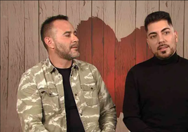 Alberto e Isaac, dos solteros que comparten su problema lingüístico en 'First Dates'