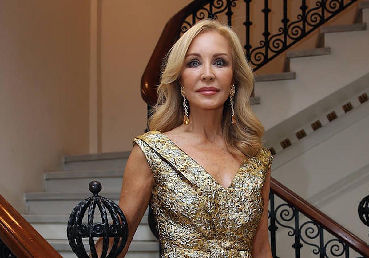 El nombre de Carmen Lomana se cuela en '25 palabras' para aludir al bótox