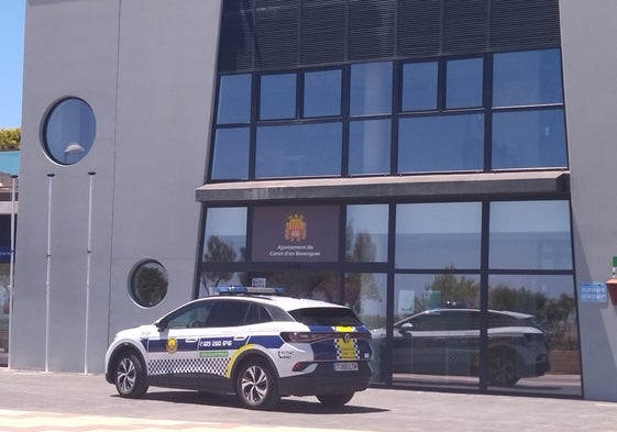 Imagen de archivo de un vehículo de la Policía Local de Canet d'en Berenguer.