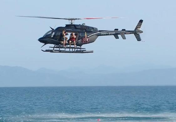 Ginés Corregüela durante su salto desde el helicóptero en 'Supervivientes 2023'.