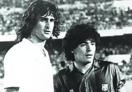 Kempes y Maradona, juntos en Mestalla.