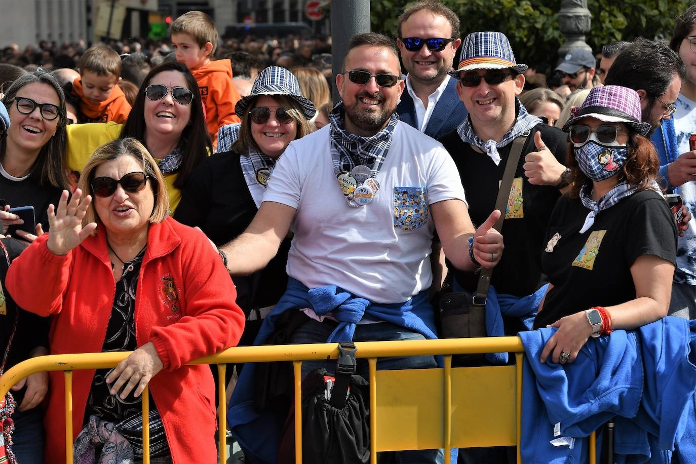 Búscate en la mascletà del domingo 5 de marzo