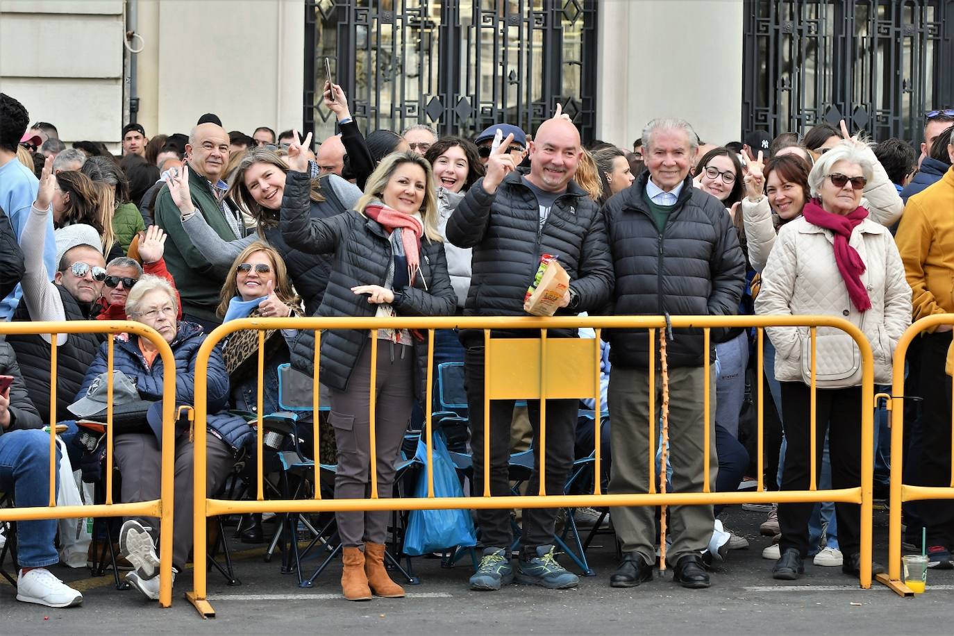 Búscate en la mascletà del domingo 5 de marzo