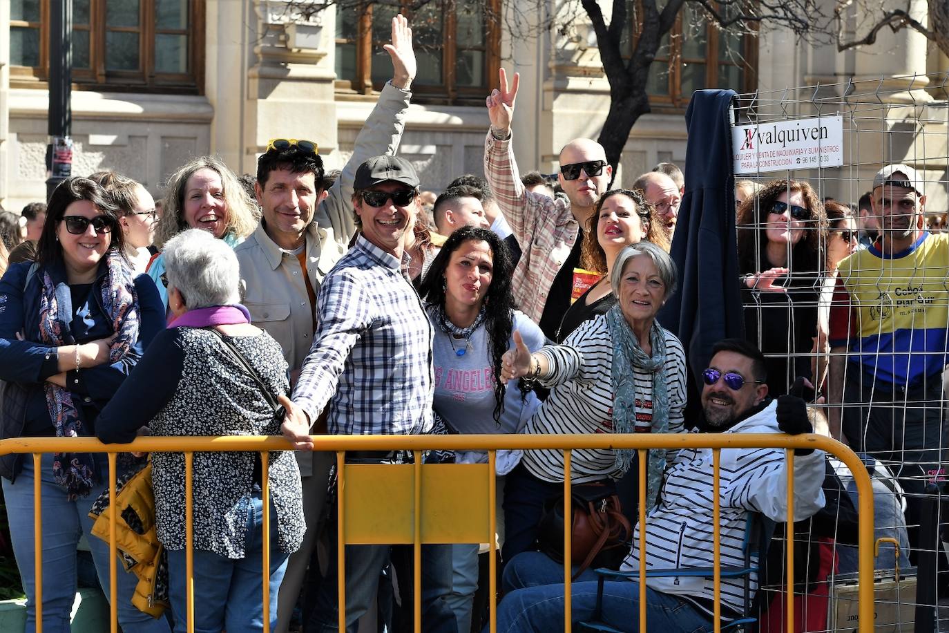 Búscate en la mascletà del lunes 6 de marzo de 2023