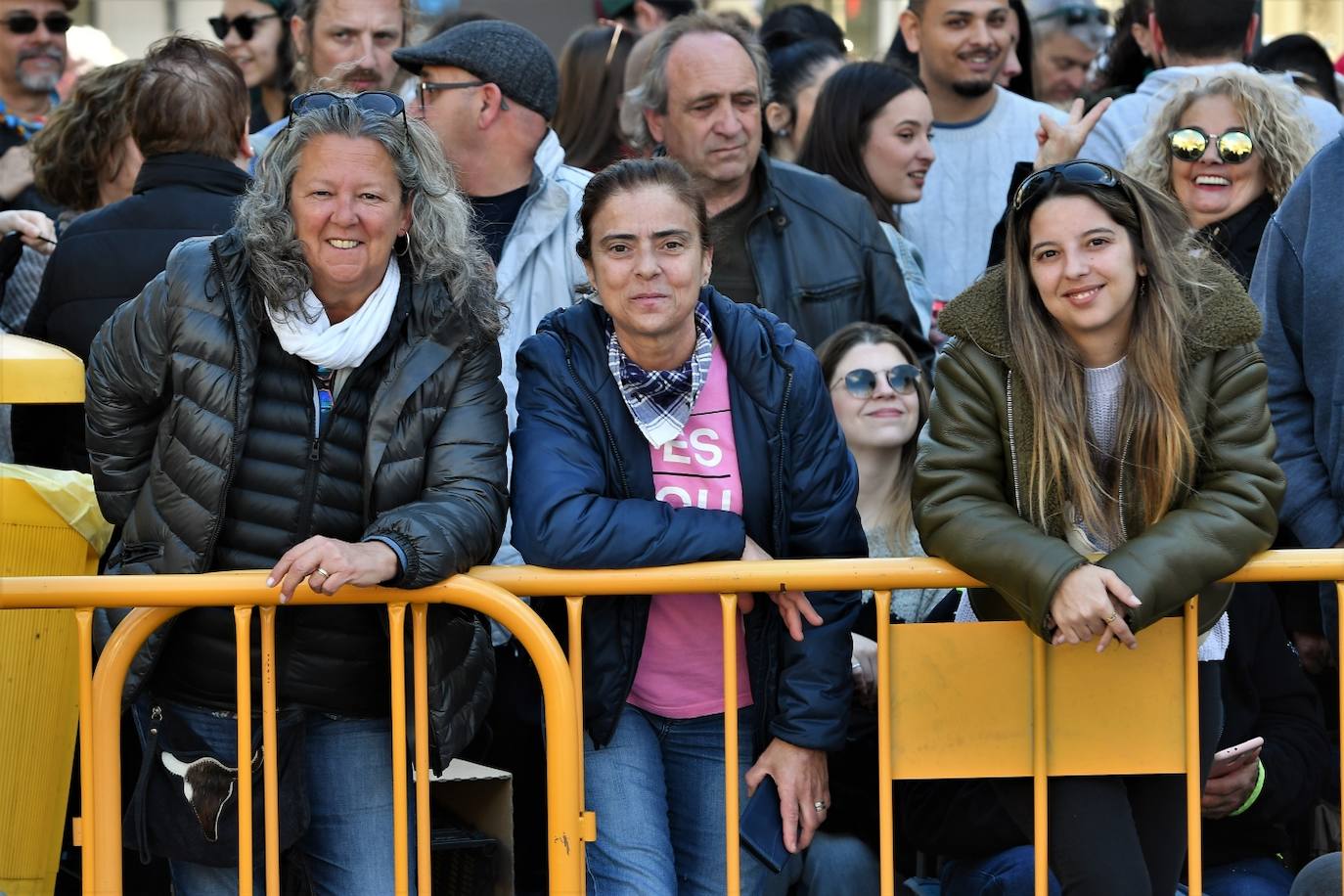 Búscate en la mascletà del lunes 6 de marzo de 2023