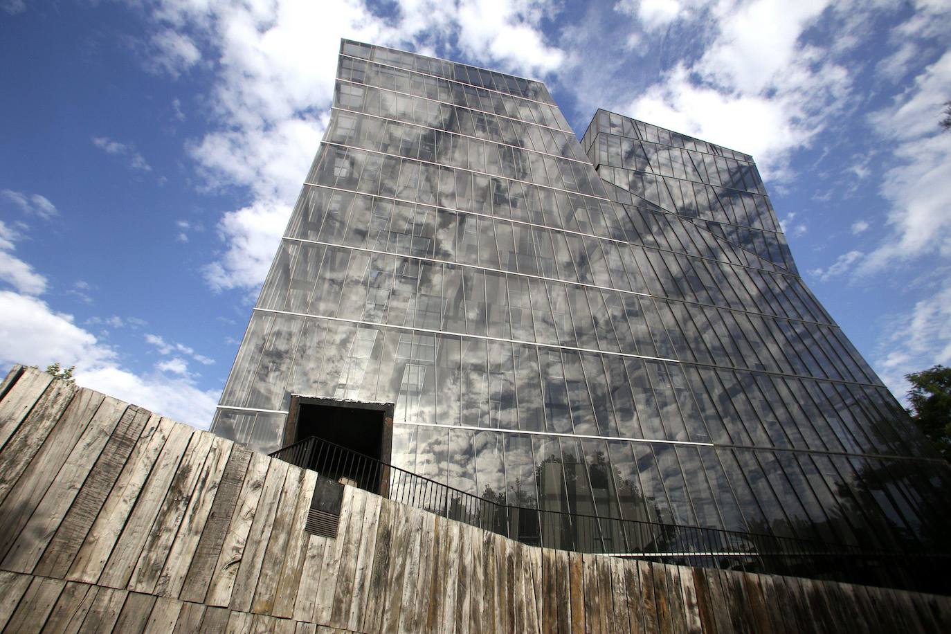 Torres siamesas en Santiago, Chile, Alejandro Aravena