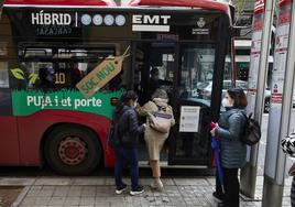 Autobús de la EMT en una imagen de archivo