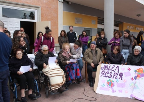 Imagen secundaria 1 - Concentraciones en Almussafes, Turís y Sueca.