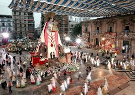 ¿Por qué no hay claveles blancos para la Ofrenda de Fallas?