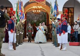 Homenaje de las Fuerzas Armadas a las falleras mayores de Valencia 2023