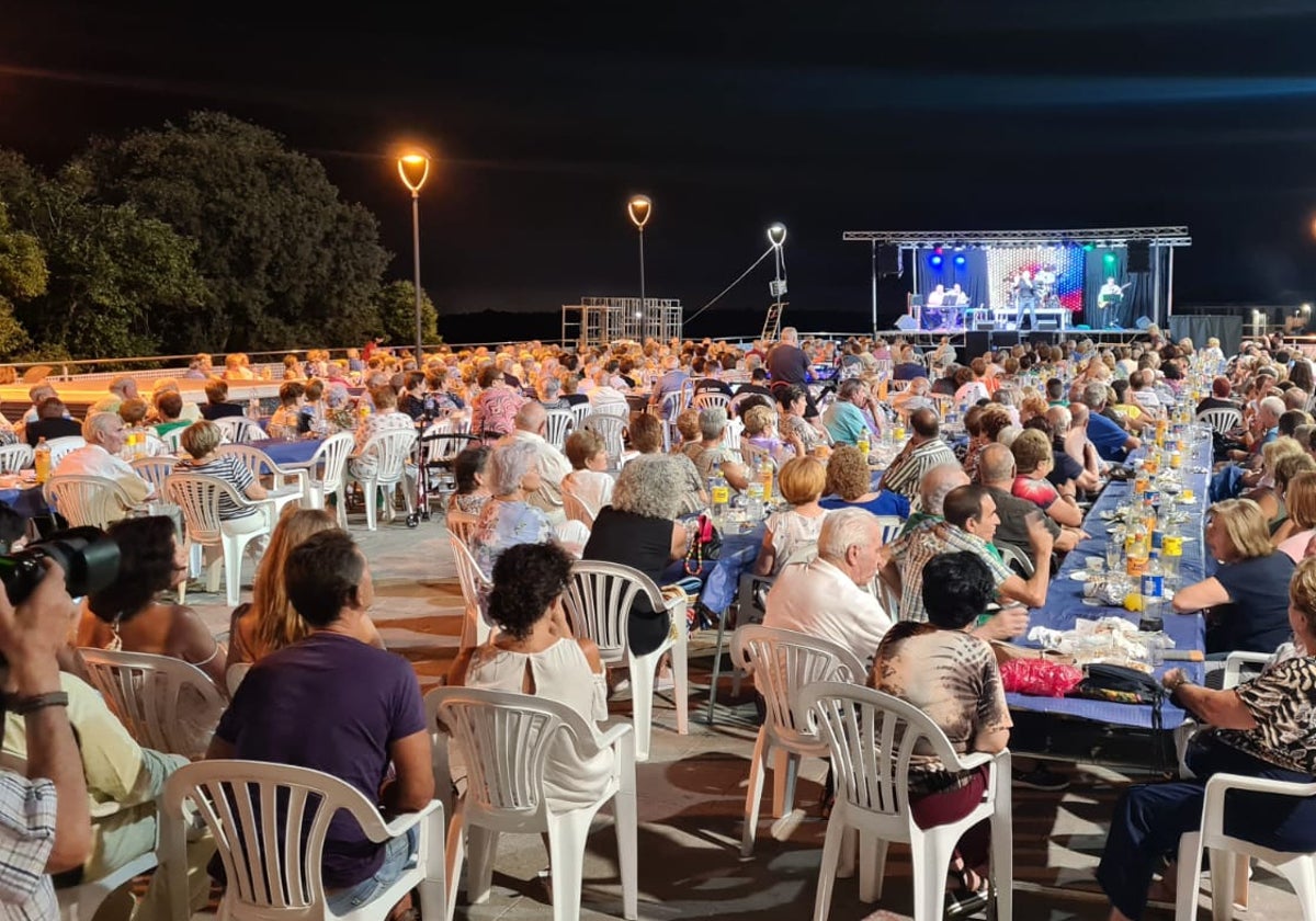 El acto del día del jubilado en Chiva durante las últimas fiestas patronales.