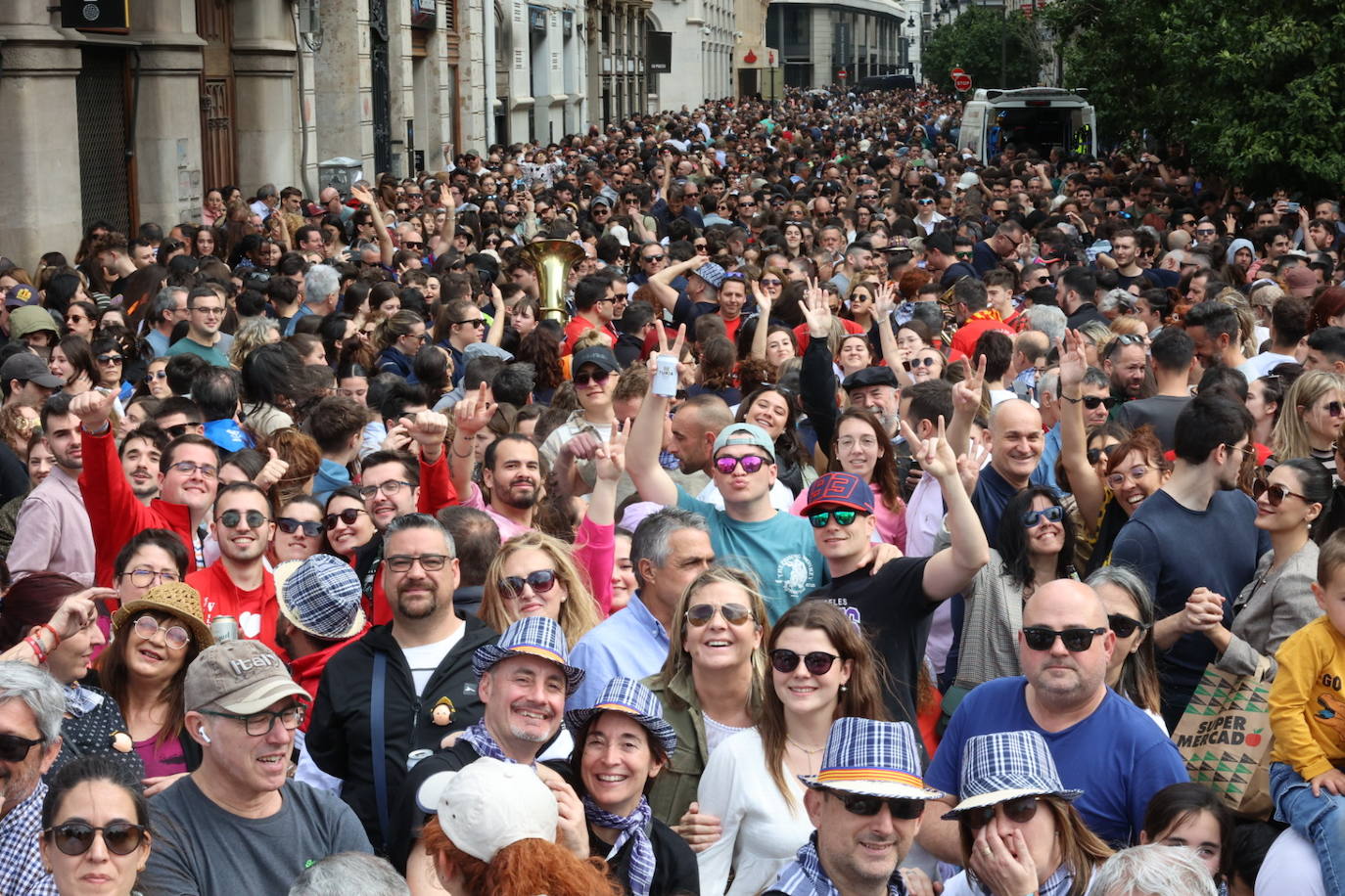 Búscate en la mascletà del sábado 11 de marzo de 2023