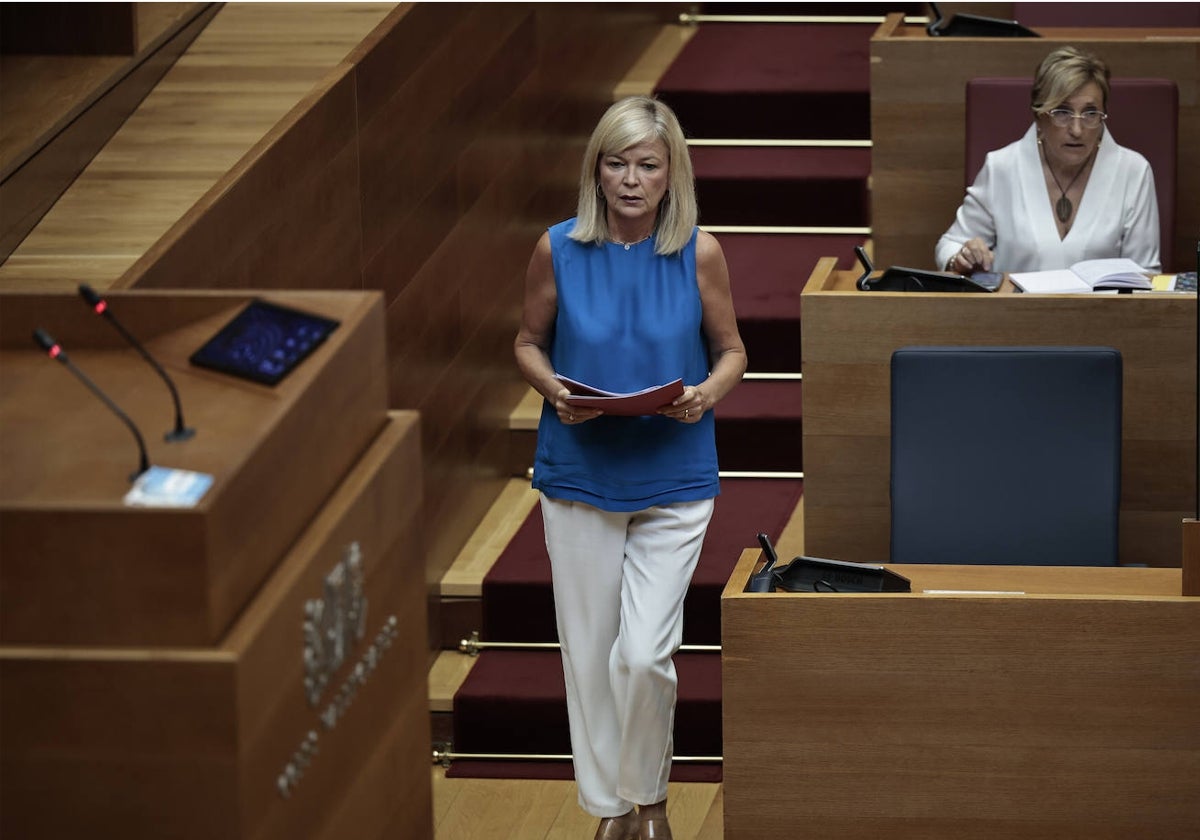 La consellera de Justicia, Gabriela Bravo, en Les Corts.