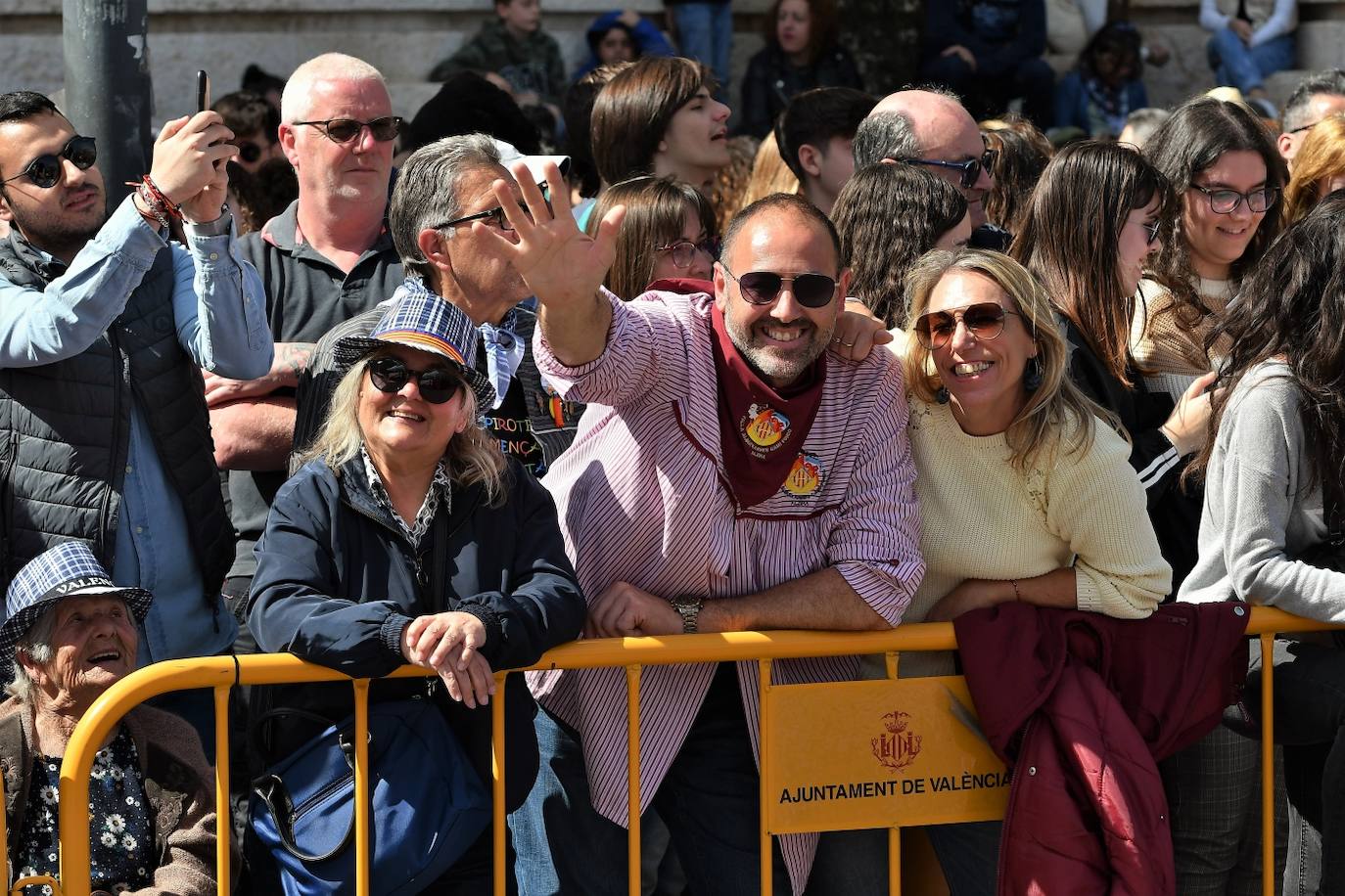 Búscate en la mascletà de este viernes 17 de marzo