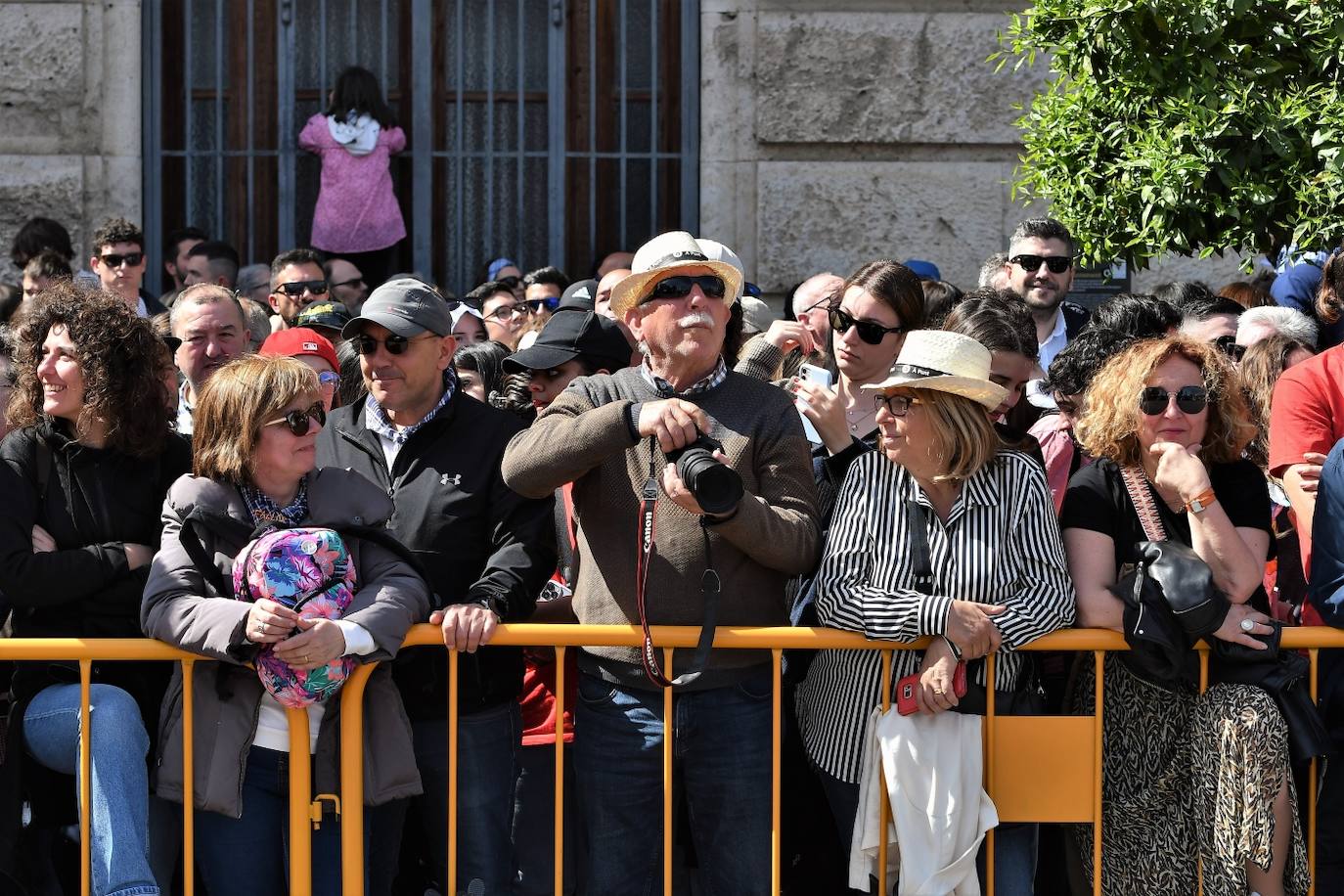 Búscate en la mascletà de este viernes 17 de marzo