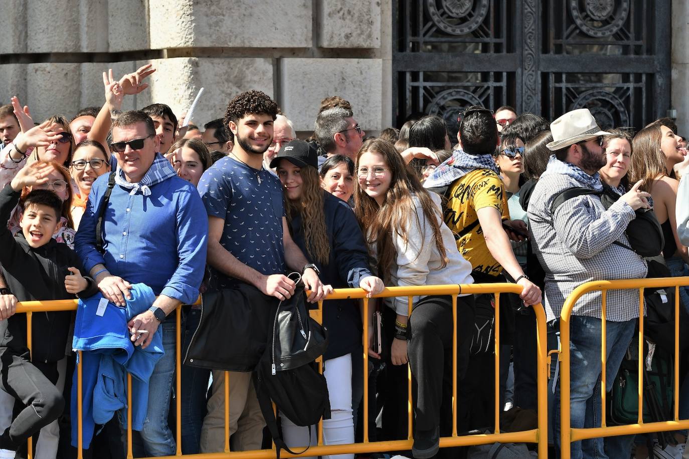 Búscate en la mascletà de este viernes 17 de marzo