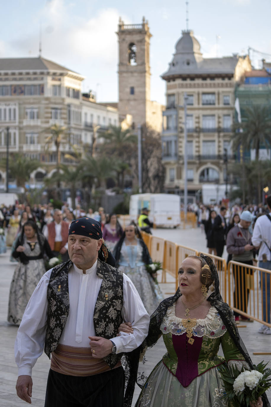 Búscate en la Ofrenda de las Fallas 2023: viernes 17 de marzo