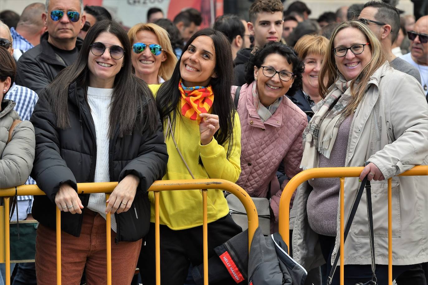 Búscate en la mascletà del sábado 18 de marzo de 2023