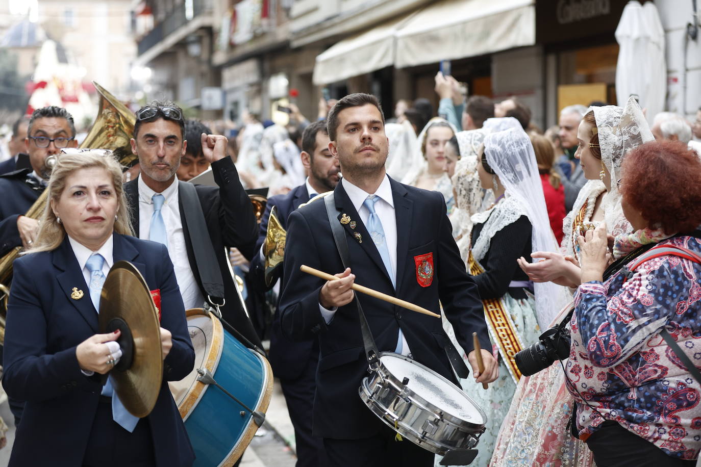 Búscate en la Ofrenda de Fallas del sábado 18 de marzo de 2023