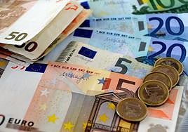 La comisión que debes pagar a la hora de cobrar un cheque en efectivo