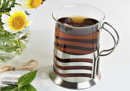 las infusiones naturales son muy efectivas para acabar con la retención de líquidos.